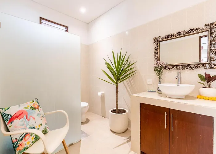 Legian 5 Bedroom スミニャック