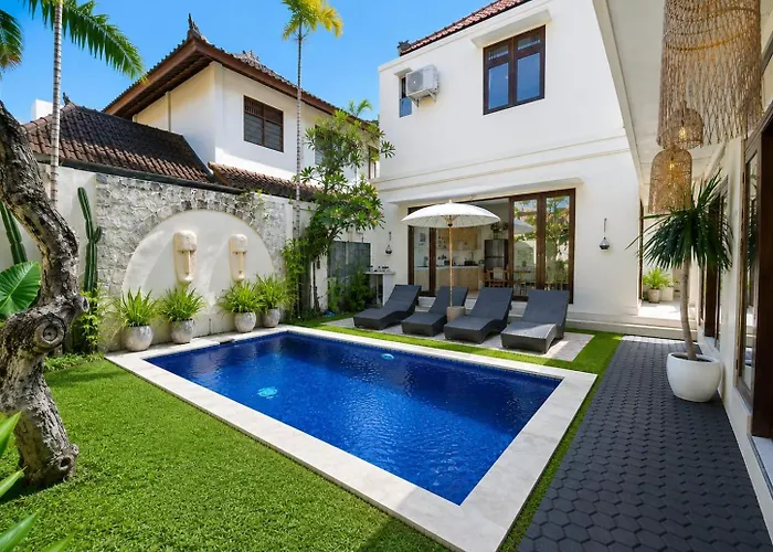 Legian 5 Bedroom Villa *